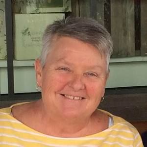 Meet your Posher, Julie